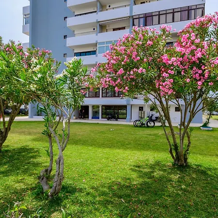 Magnific Sea View Apartment *